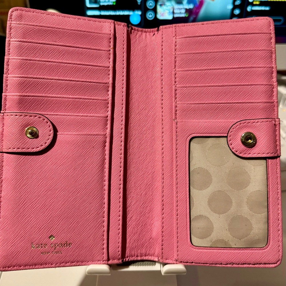 KATE SPADE LIGHT PINK WALLET